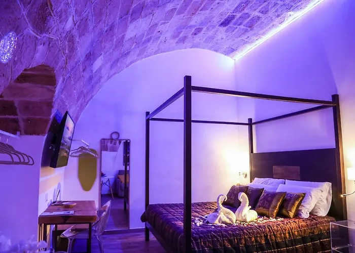 The Bridge Couette-café Gravina in Puglia